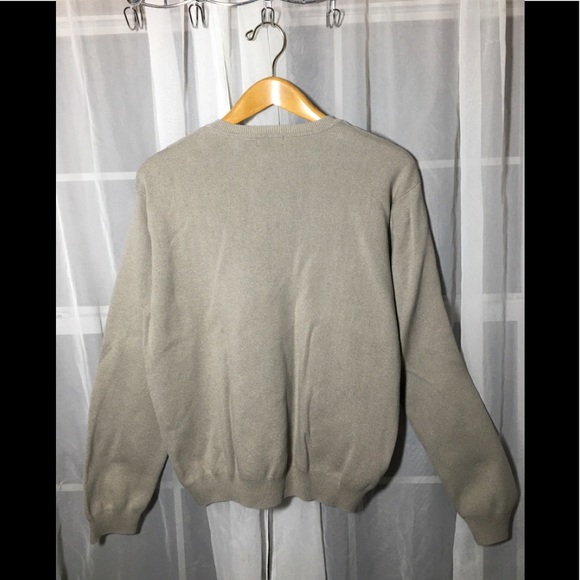 Men’s Van Heusen Tan V Neck Sweater Size Medium - Picture 2 of 6